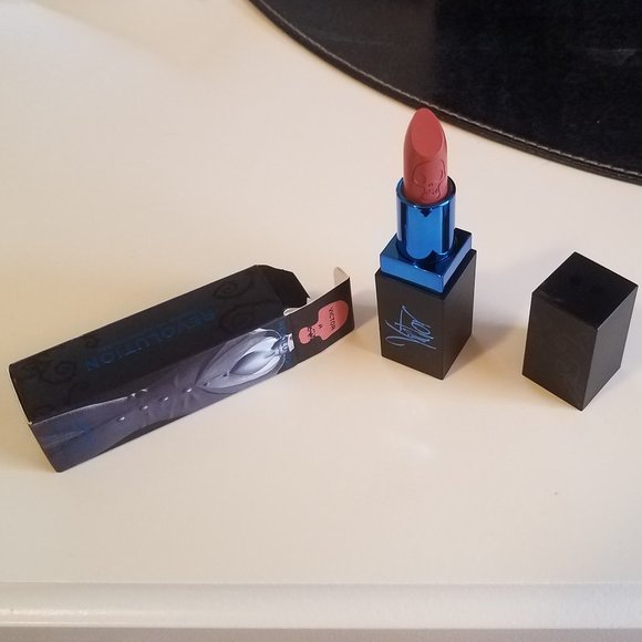 New Corpse Bride Makeup Revolution Victor Lipstick - Picture 1 of 7